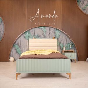 مدل نوجوان آماندا